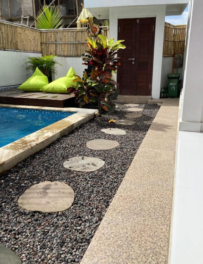 Villa Iris Homestay Uluwatu  Exterior photo
